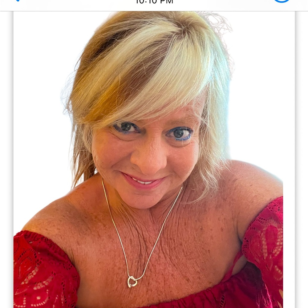 Meet your Posher, Patricia